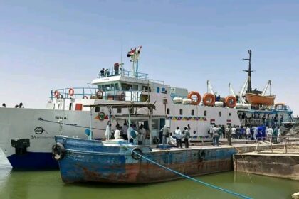 في يوم تاريخي.. وادي حلفا تستقبل 580 مواطناً عبر الباخرة “سيناء” في أولى رحلات العودة الطوعية