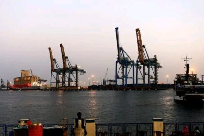 لمواكبة الخطوط الملاحية الكبرى.. هيئة الموانئ البحرية تعلن التوجه نحو الشراكات العالمية والأتمتة لرفع كفاءة البنية التحتية