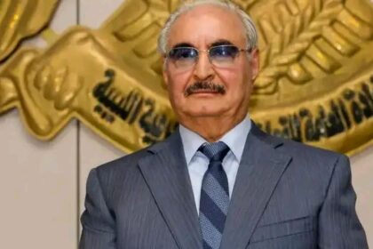 حكومة شرق ليبيا تصدر قراراً بحظر دخول السودانيين وتوجيهات أمنية بترحيل المخالفين فوراً