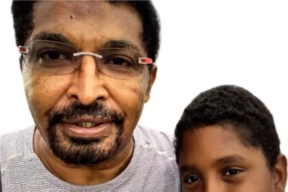 المنصوري يرد على “أم وضاح”: ابني وُلد في الإمارات والتعليم حق.. والروابي دعمت السودان بـ 860 كفاءة