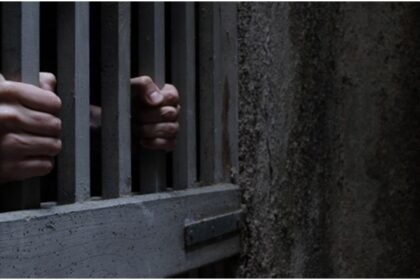 معتقلو بورتسودان يبدأون إضراباً عن الطعام احتجاجاً على المماطلة في محاكمتهم
