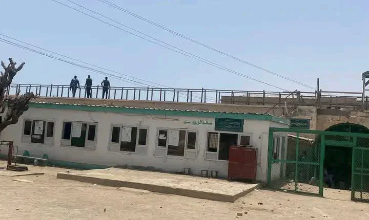 القضاة الجدد ينهون أزمة 83 معتقلاً عقب إضراب عن الطعام