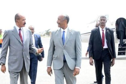 البرهان يبدأ زيارة رسمية لأسمرا