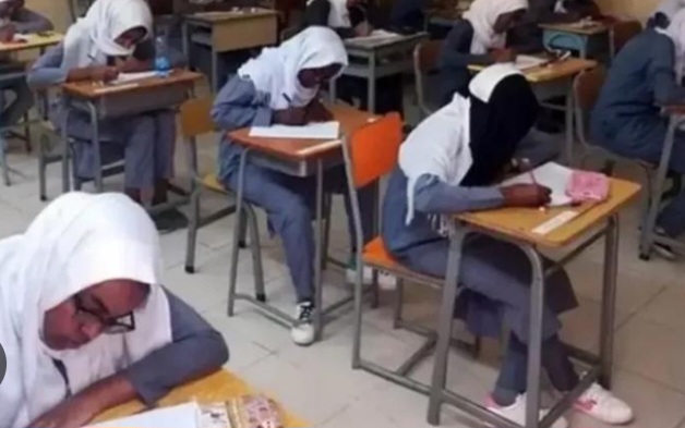 تحديد موعد كشف نتيجة الشهادة السودانية قريباً